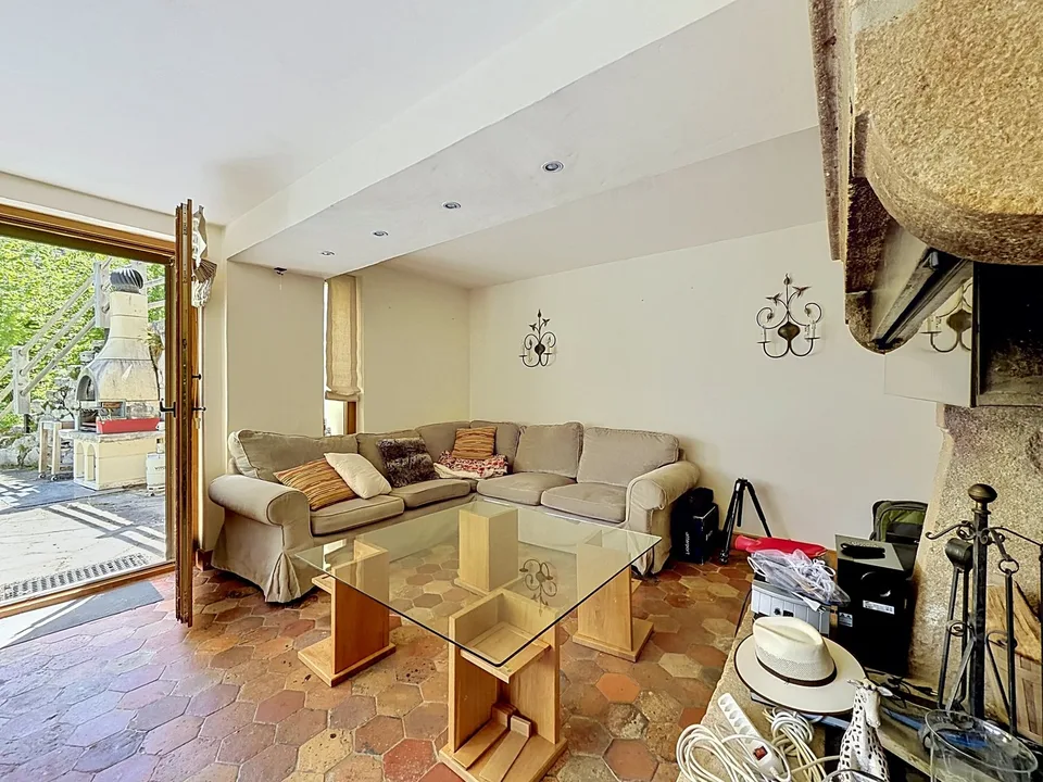 Appartamento duplex di 175 m² a Bruson – foto 4 di 19
