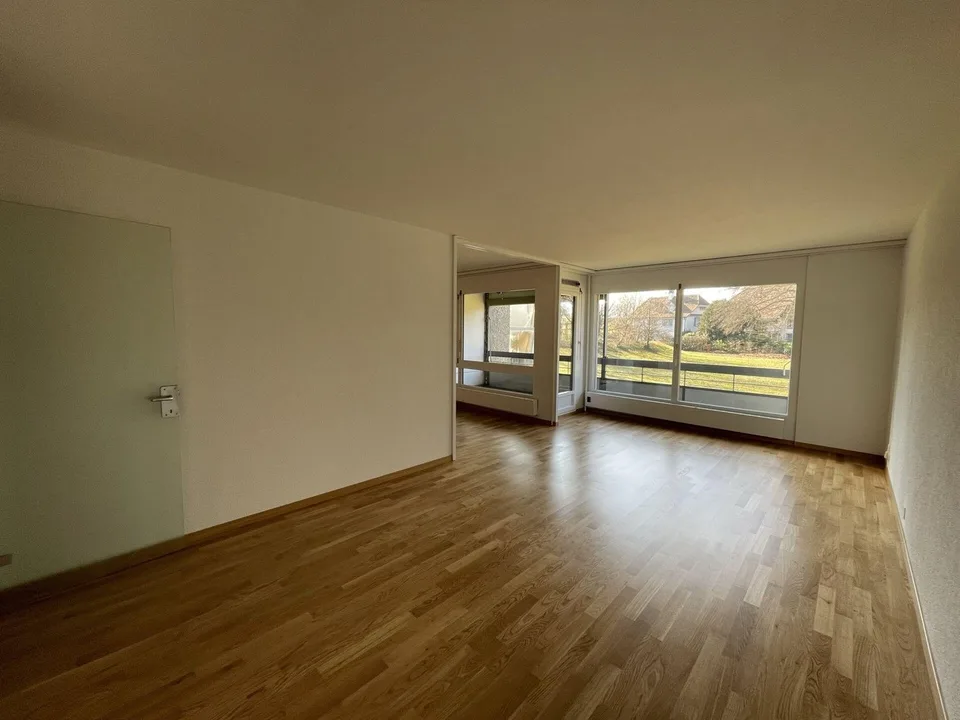 2.5-Zimmerwohnung mit unverbaubarer Aussicht – Foto 5 von 10