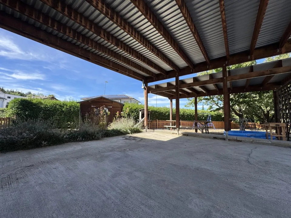 4,5 pièces avec grand jardin au centre de Farvagny