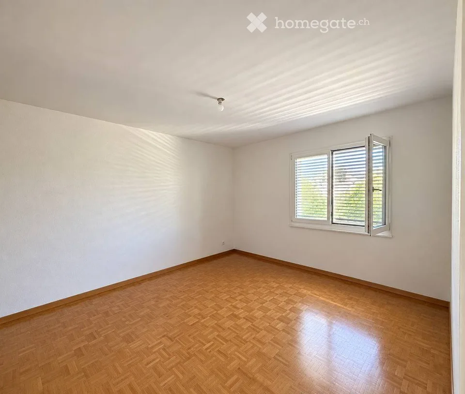 Übernahme des Mietvertrags für eine 3,5-Zimmer-Wohnung in Nyon. – Foto 2 von 3