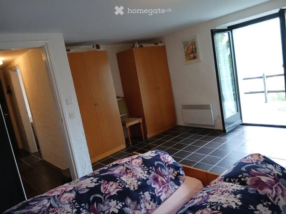 Tessin - Meublierte 4 ZiFerienWohung Jahresmiete // Tessin -Appartement meublé 4 pièces Vacances