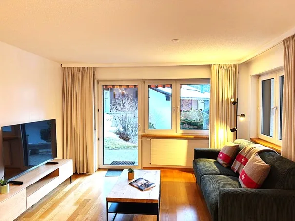 Charmante 2.5-Zimmer-Terrassenwohnung mit atemberaubendem Bergblick in Zermatt