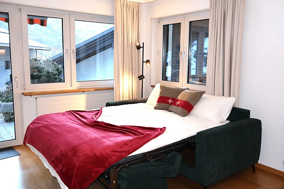 Charmante 2.5-Zimmer-Terrassenwohnung mit atemberaubendem Bergblick in Zermatt