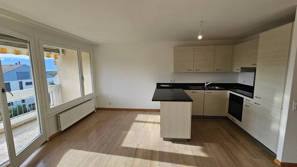 Echandens: nahe bei allen Annehmlichkeiten, charmante 4-Zimmer-Wohnung zur Miete
