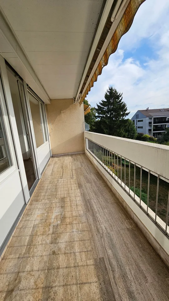 Echandens: nahe bei allen Annehmlichkeiten, charmante 4-Zimmer-Wohnung zur Miete