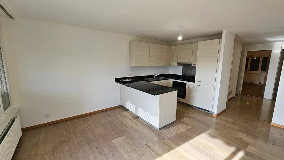 Echandens: nahe bei allen Annehmlichkeiten, charmante 4-Zimmer-Wohnung zur Miete