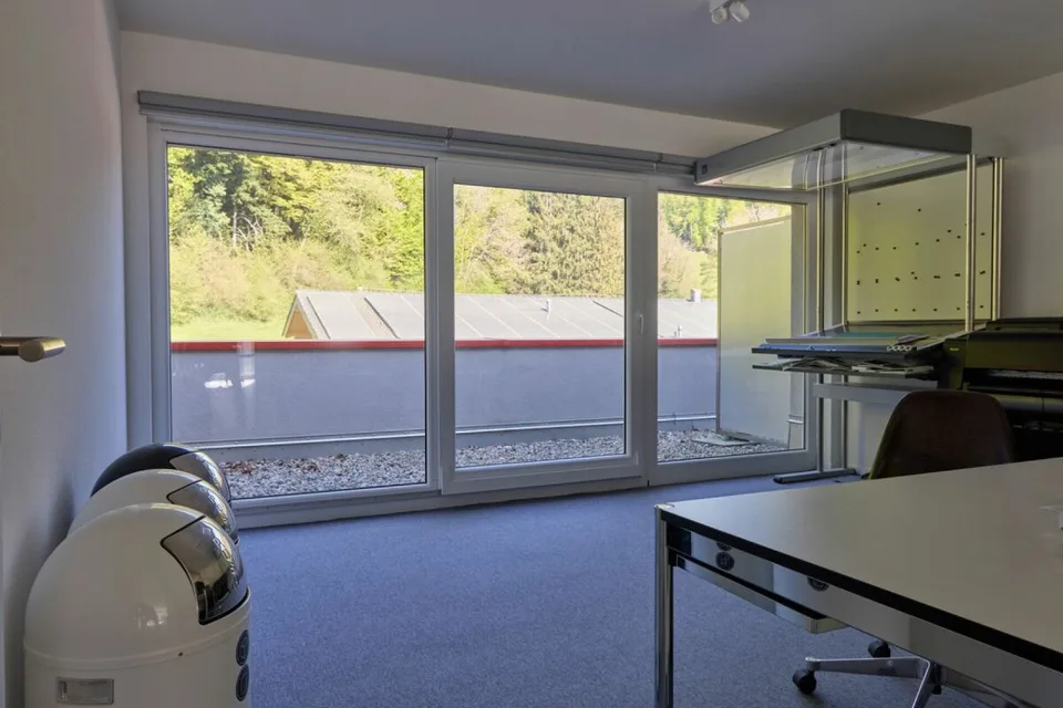 Beautiful administrative space with large 200 m2 terrace! – photo 7 of 10
