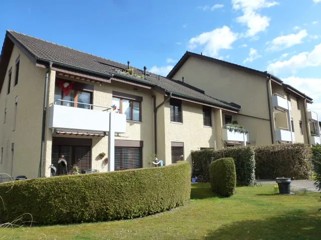 2.5-room attic apartment in a green area with a lot of charm