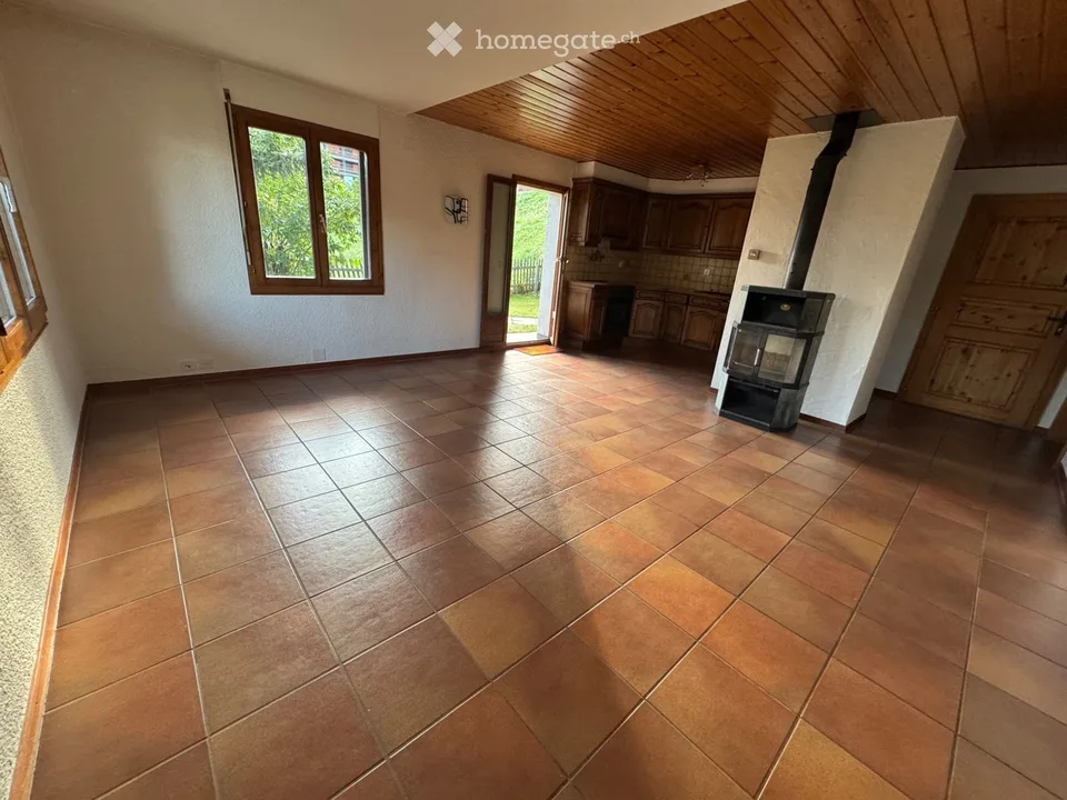 Appartement 4 1/2 95m2 location à l'année