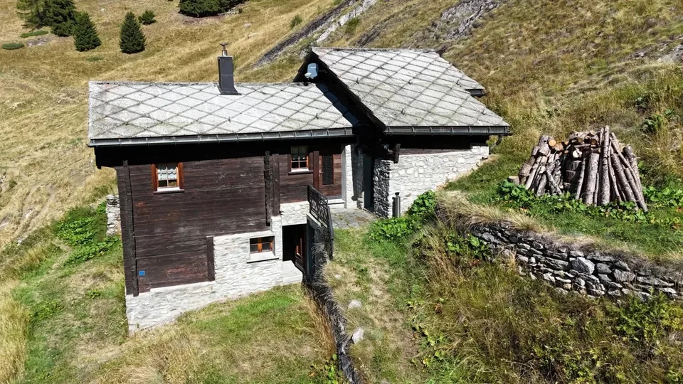Rustic apartment with great panoramic view and stable-barn near Belalp – photo 3 of 22