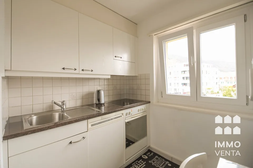 Helle 3.5-Zimmer-Wohnung mit Balkon in Pieterlen – ab sofort verfügbar!
