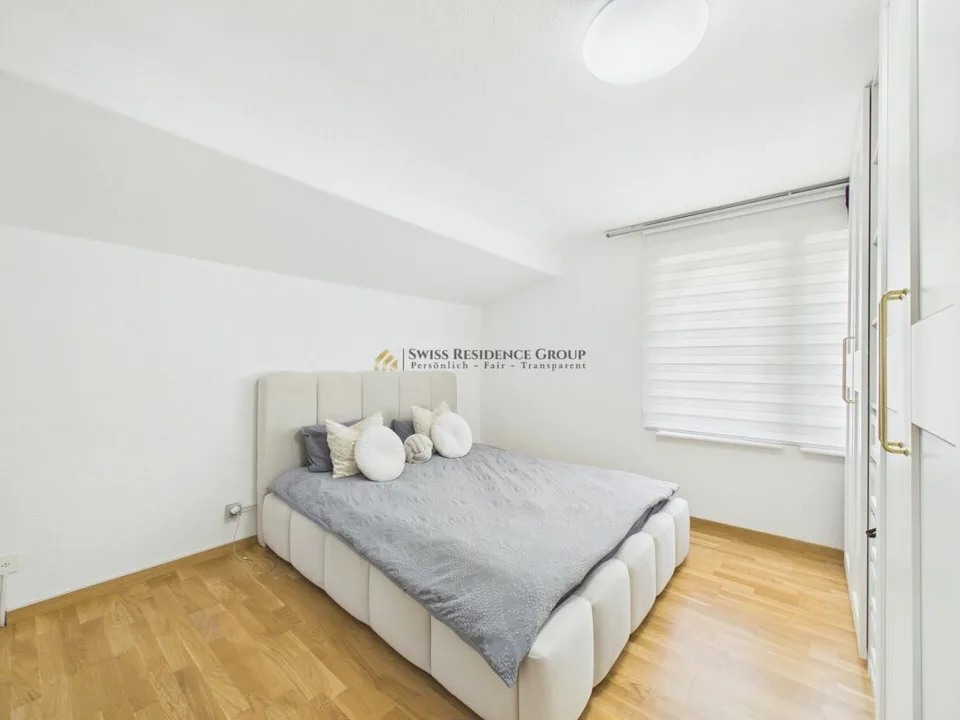 Vivere con vista: casa unifamiliare di 7,5 locali con piscina e grande giardino – foto 11 di 14