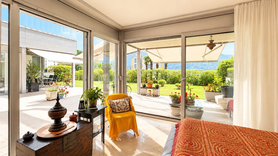 Luminoso appartamento con giardino privato in posizione strategica – Foto 12 von 13