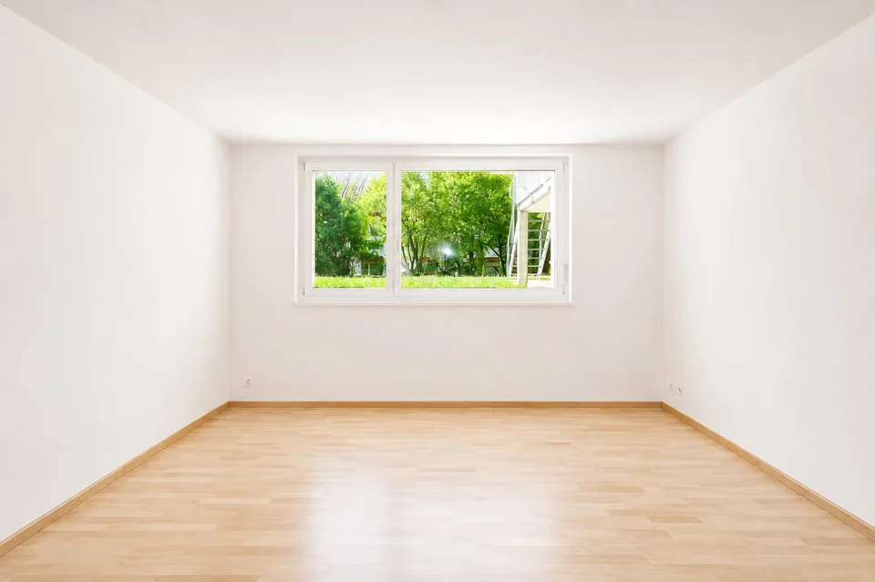 Geräumige 4.5-Zimmer-Wohnung mit Wintergarten in Bottmingen