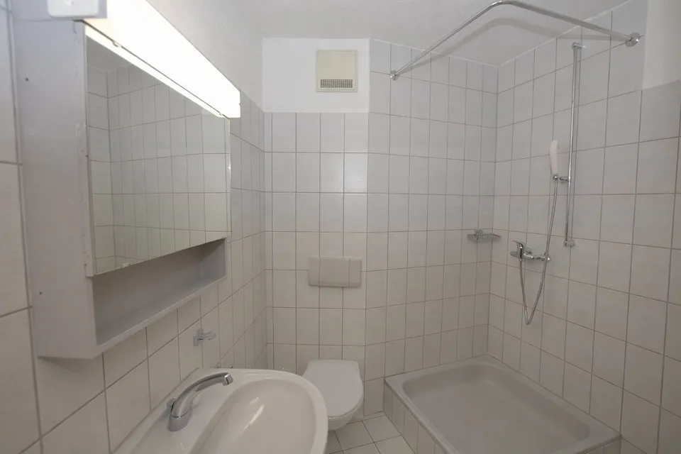 Étage entier avec 4 bureaux au cœur de Bâle – photo 11 sur 13