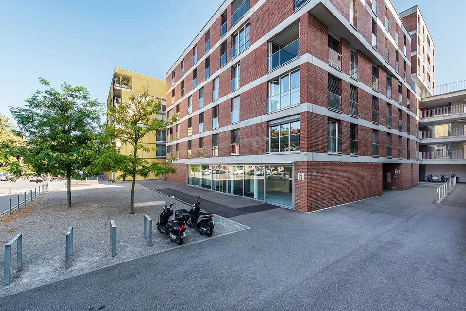 Spazio di magazzino in affitto, ca. 100 m² – foto 3 di 4