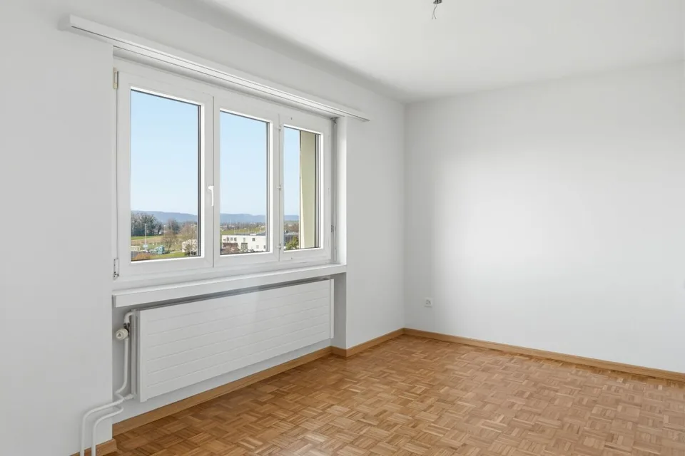 Frisch sanierte 4.5-Zimmer-Wohnung an ruhiger Lage von Bronschhofen – Foto 9 von 13