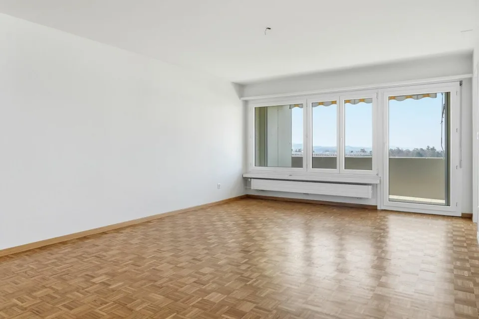 Frisch sanierte 4.5-Zimmer-Wohnung an ruhiger Lage von Bronschhofen – Foto 7 von 13