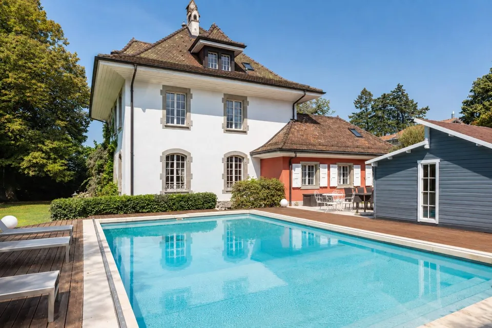 Propriété de caractère avec piscine au cœur d’un écrin de verdure – foto 14 di 25