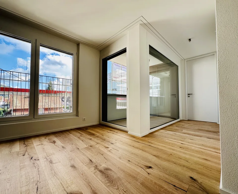 EXKLUSIVE WOHNUNG IN BADEN - NUR 30 MINUTEN BIS HB-ZÜRICH – Foto 3 von 5