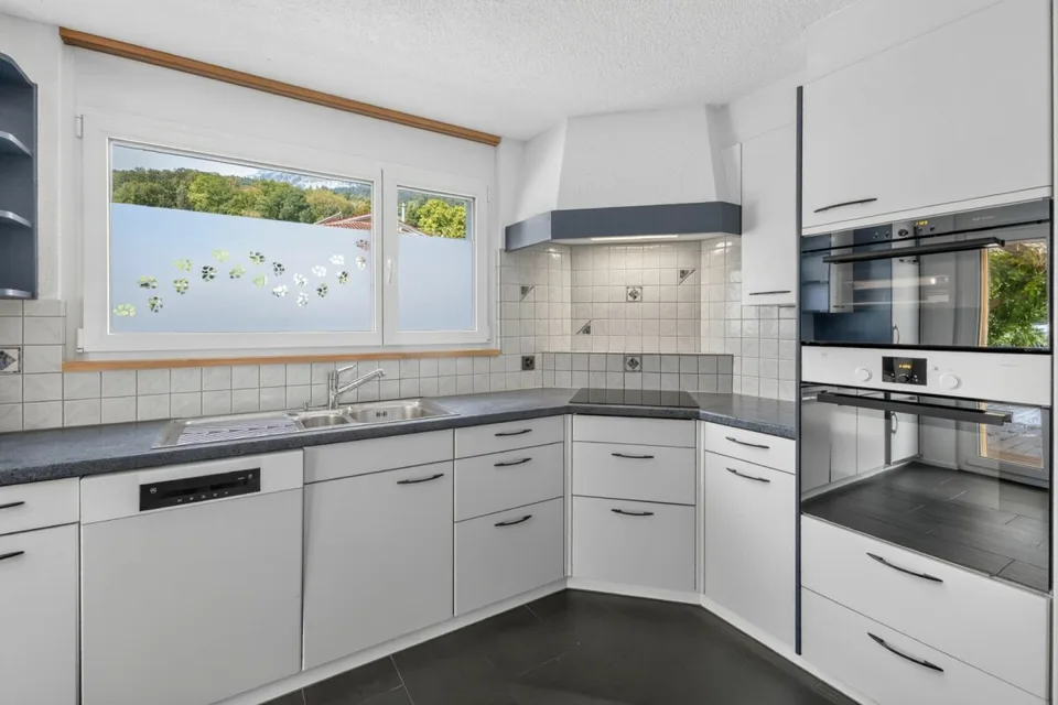 Spacious 5.5-room single-family house in Sax