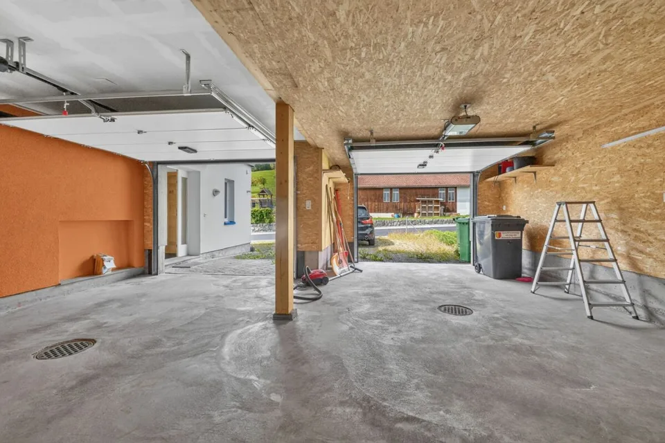 Spacious 5.5-room single-family house in Sax
