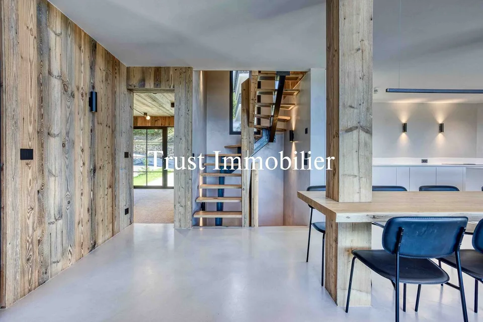 6001. Chalet Rare, 15 min à pied du Regent – photo 10 sur 14