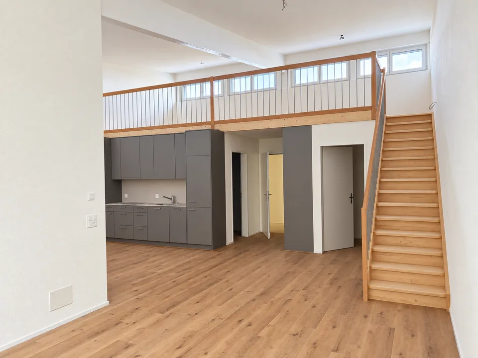 De la menuiserie au rêve de maison / Première location – appartements modernes de 2,5 pièces