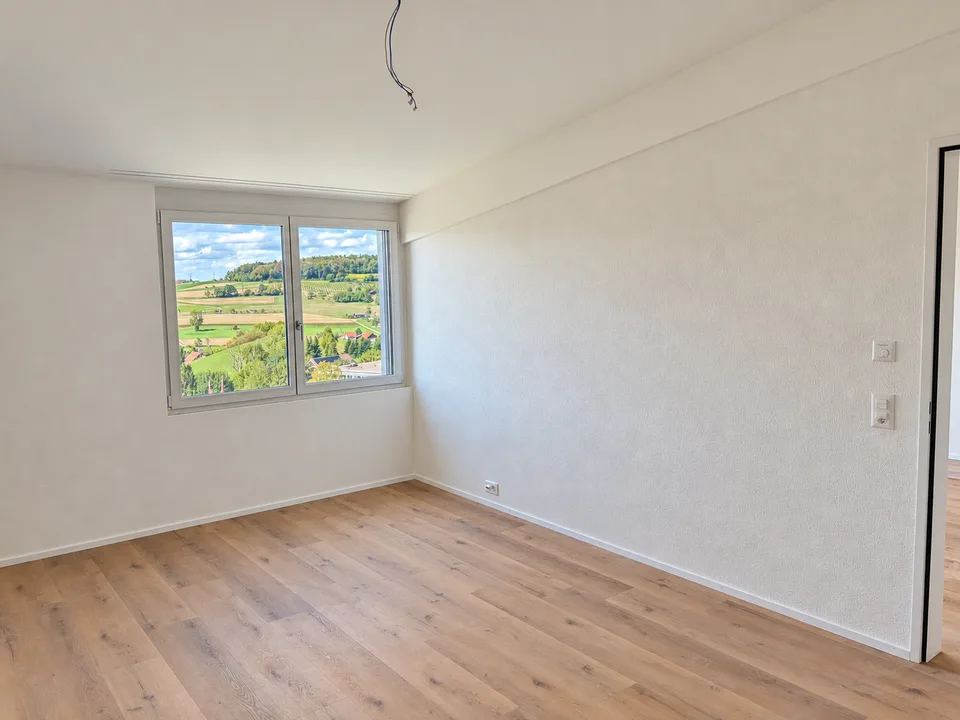 De la menuiserie au rêve de maison / Première location – appartements modernes 3,5 pièces