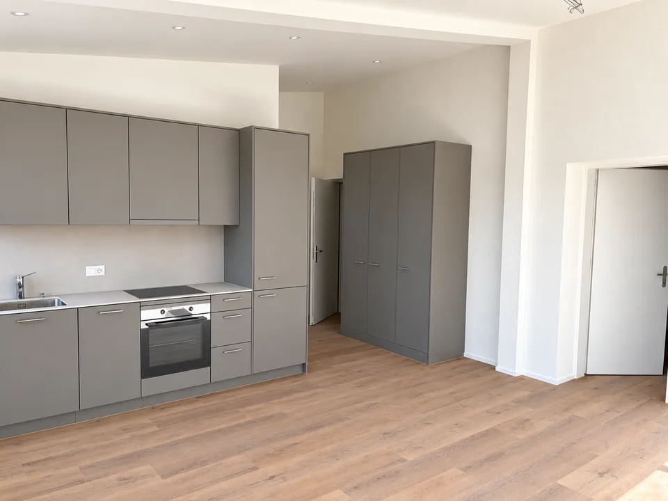 De la menuiserie au rêve de maison / Première location – appartements modernes de 2,5 pièces