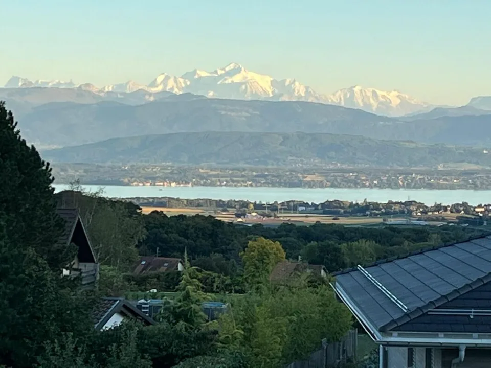 Attic terrace with splendid view of the lake