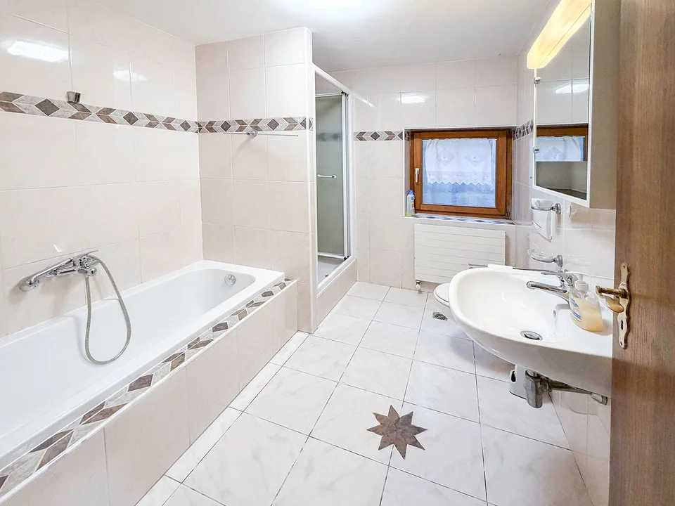Grande casa unifamiliare completamente da rinnovare – photo 23 sur 26