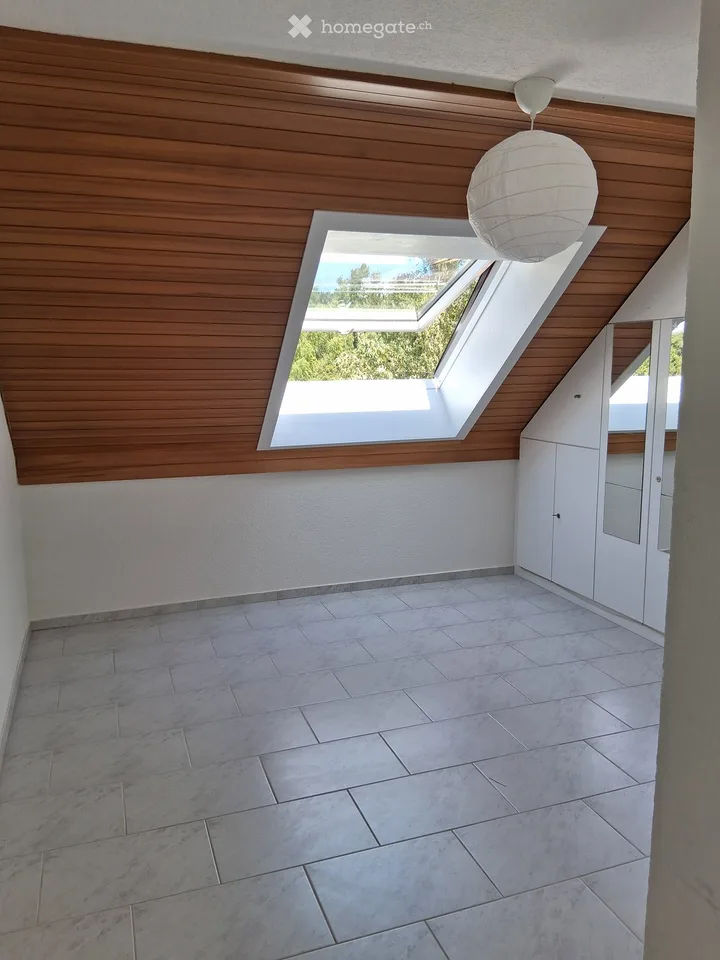 3.5-Zimmer-Dachwohnung – energetisch umfassend saniert