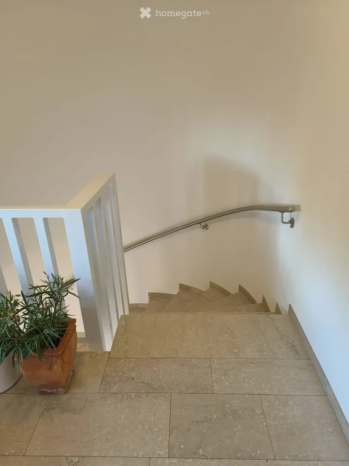 3.5-Zimmer-Dachwohnung – energetisch umfassend saniert