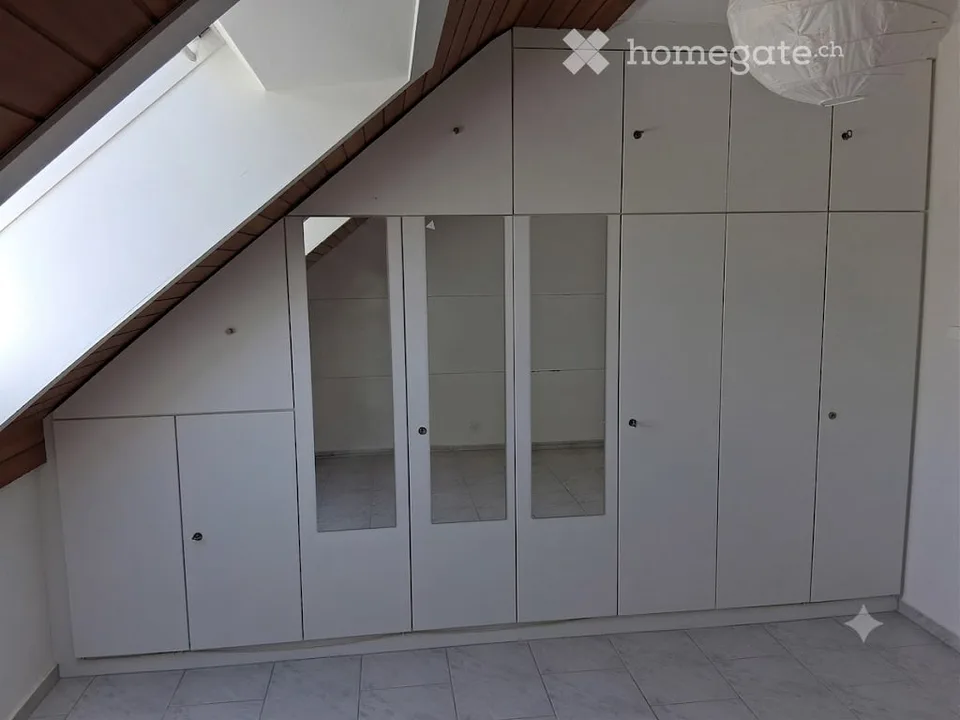 3.5-Zimmer-Dachwohnung – energetisch umfassend saniert