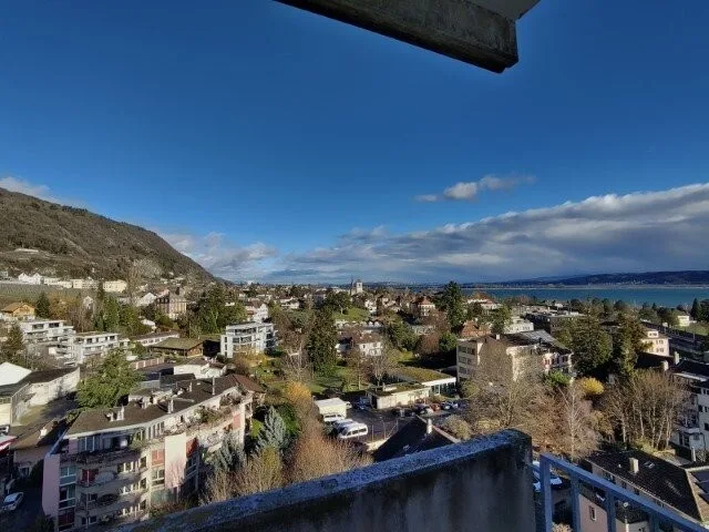 Appartamento con una bella vista sul lago di Bienne