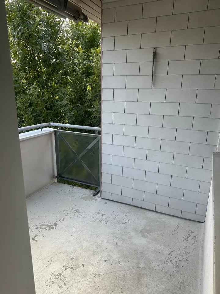 Appartement lumineux 3.5 pièces avec balcon à Fislisbach – disponible immédiatement !