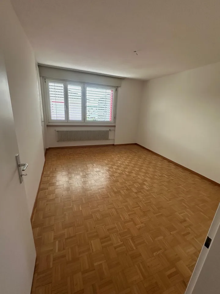 Appartement lumineux 3.5 pièces avec balcon à Fislisbach – disponible immédiatement !