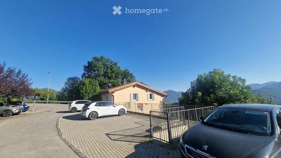 Elegantes Einfamilienhaus mit Panoramablick in Neggio – Foto 10 von 13