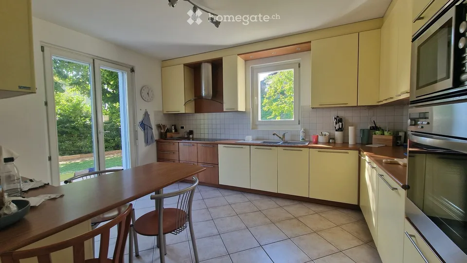 Elegantes Einfamilienhaus mit Panoramablick in Neggio – Foto 3 von 13