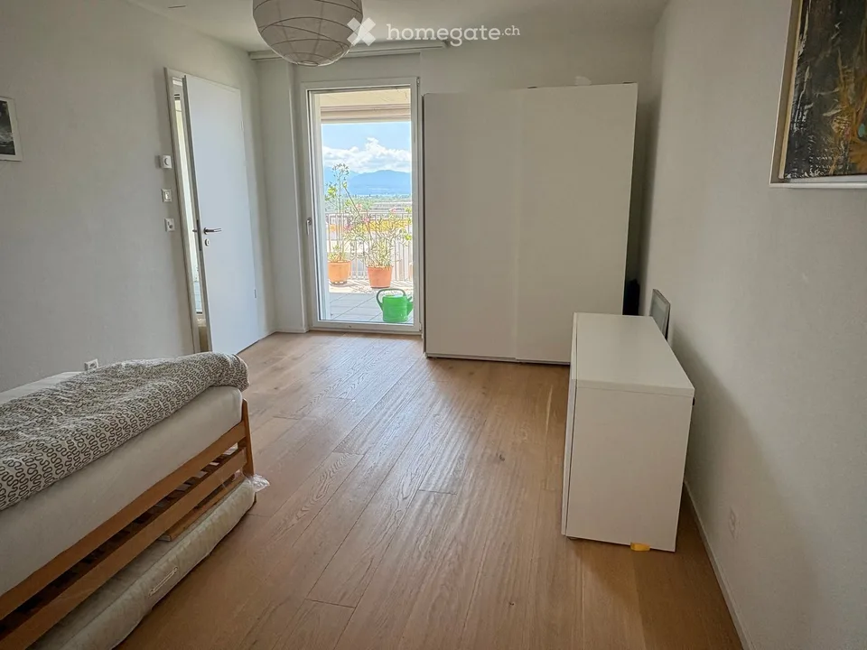 Appartamento di 2.5 locali con balcone a Bussigny
