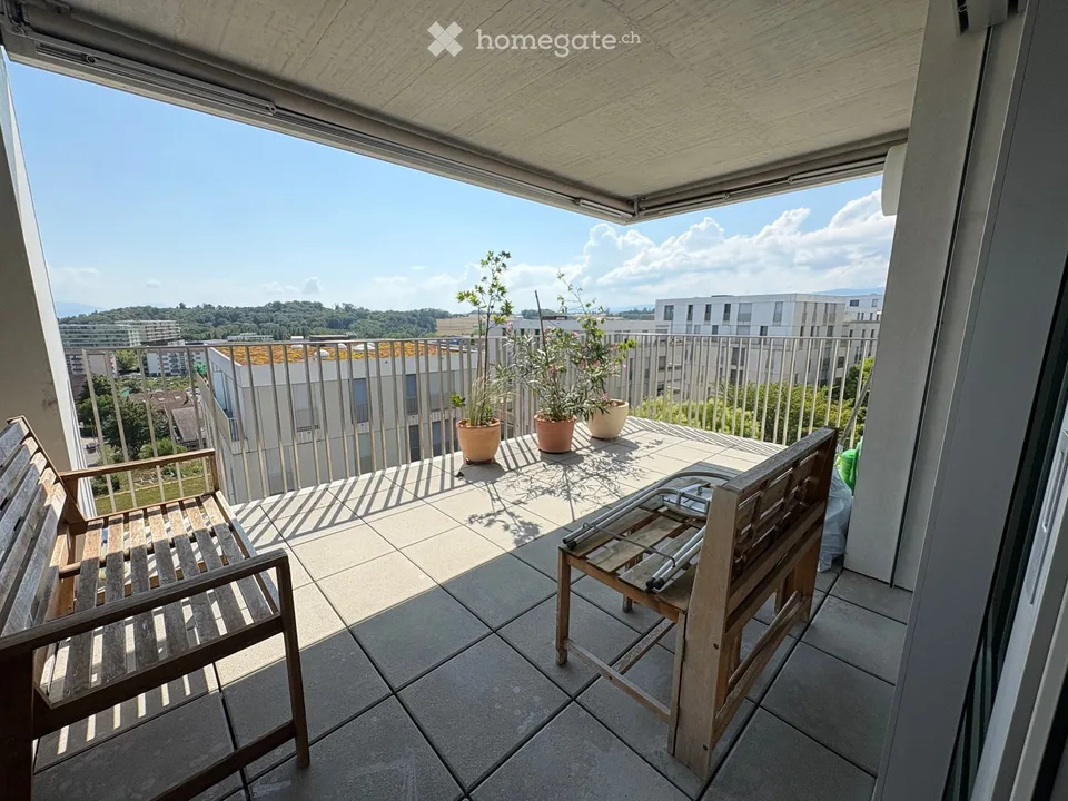 Appartamento di 2.5 locali con balcone a Bussigny