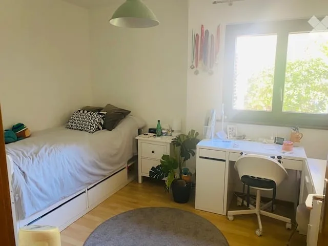 Charming 5.5-Room Ground Floor Apartment with lovely garden in Collex-Bossy – November 2026