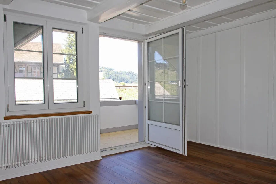 First rental: Beautiful 2.5-room apartment in Emmenmatt