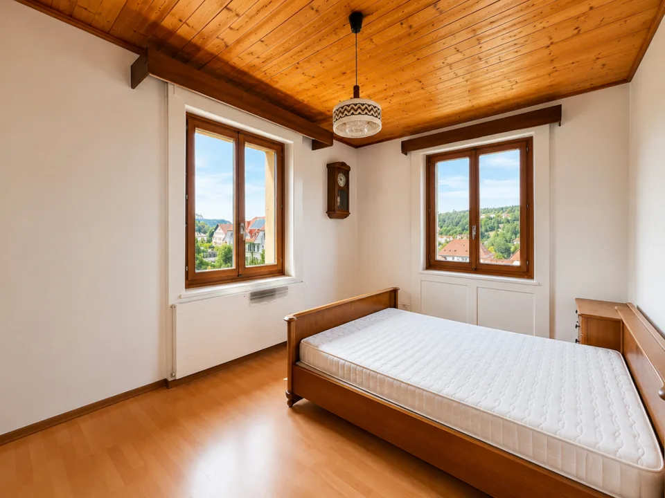 Familienhaus mit 3 Wohnungen zur Renovierung – Foto 11 von 15