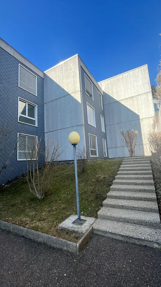 Spacieux et Charmant 4.5 pièce avec Grand Balcon et Parking ! – photo 13 sur 14