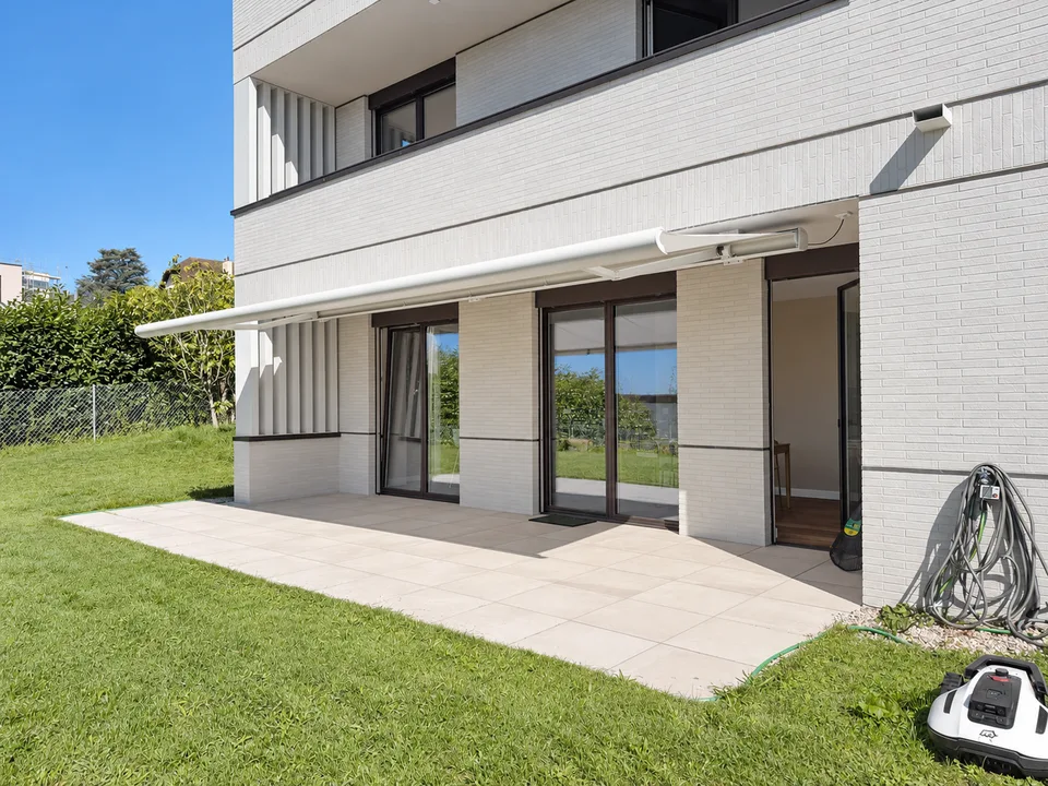 Ampio appartamento di 3.5 locali con accesso indipendente e grande giardino – foto 11 di 12