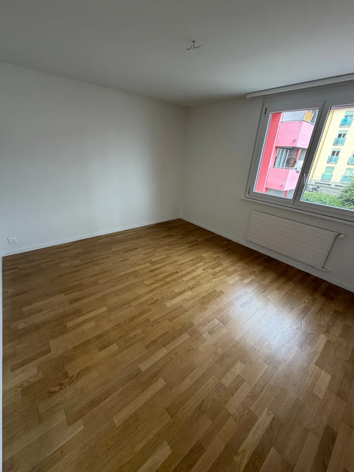 Charmantes 4.5-Zimmer-Wohnung in Neuchâtel – sofort verfügbar – Foto 9 von 12