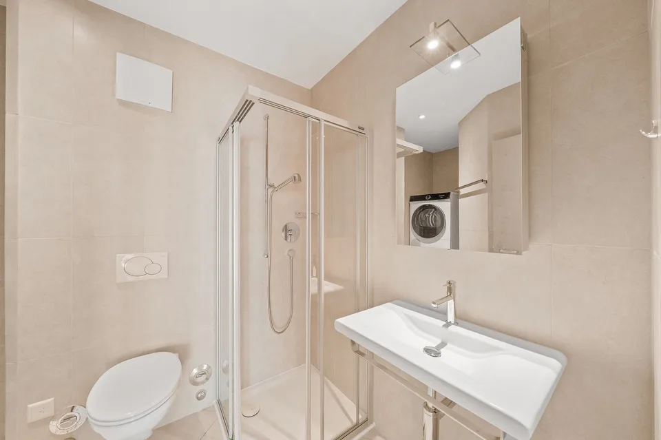 Cormondrèche - Großes 2.5-Zimmer-Apartment mit 82 m² und freier Sicht und Potenzial – Foto 7 von 9