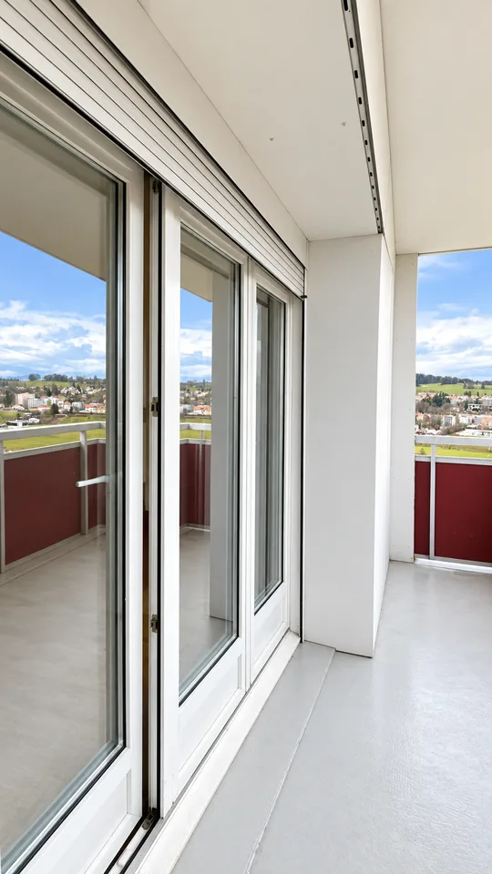 Un gioiello moderno nel cuore di La Chaux-de-Fonds! Offerta speciale: 1° mese di affitto offerto! – foto 8 di 9